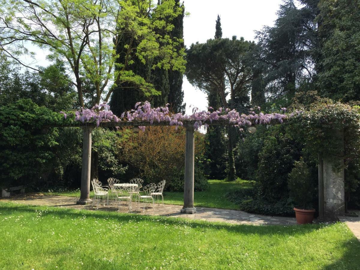 B&B La Villa Mediterranea Passirano Εξωτερικό φωτογραφία